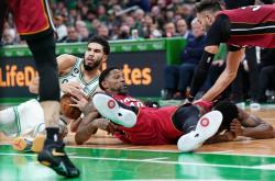 亚博- 塔图姆经典比赛 