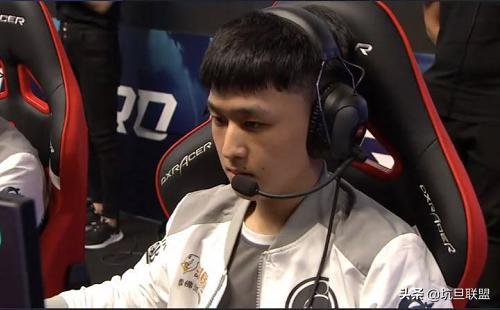 关于JackeyLove回归赛场，战术调整首场状态亮眼，中国队观众沸腾！的信息